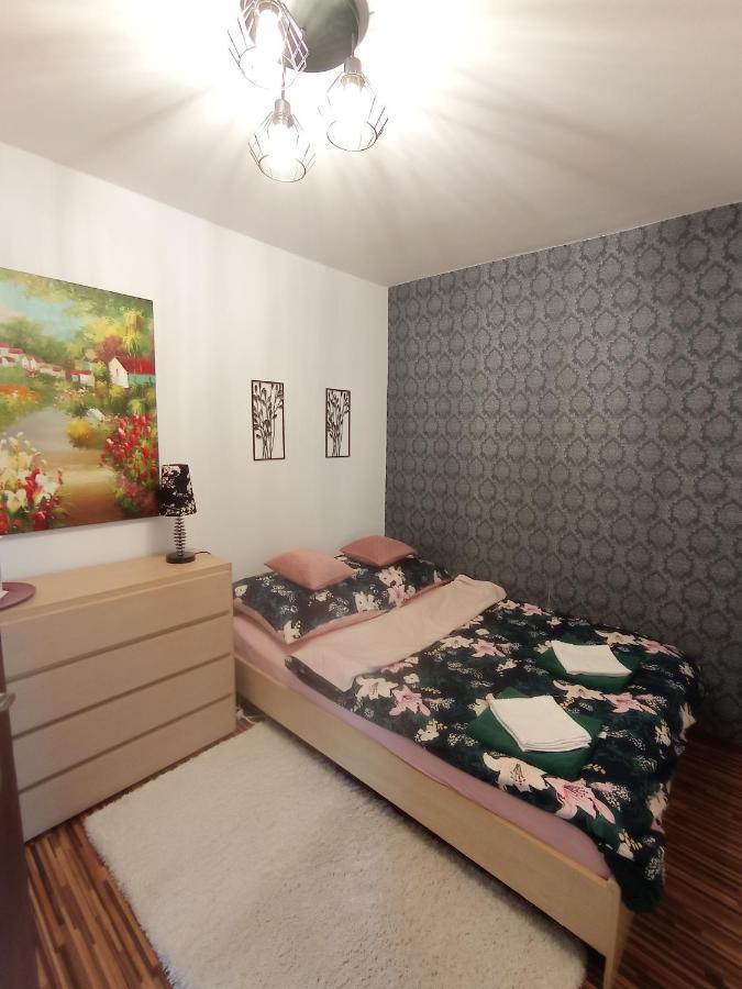 Mk Apartament III Rzeszów Exterior foto